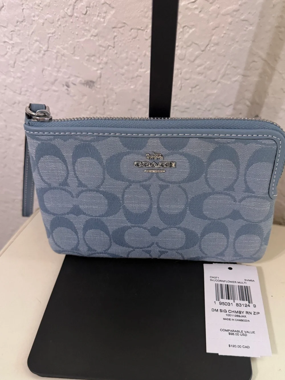 Coach Light Blue Denim Zip Wristlet - Picture 1 of 6